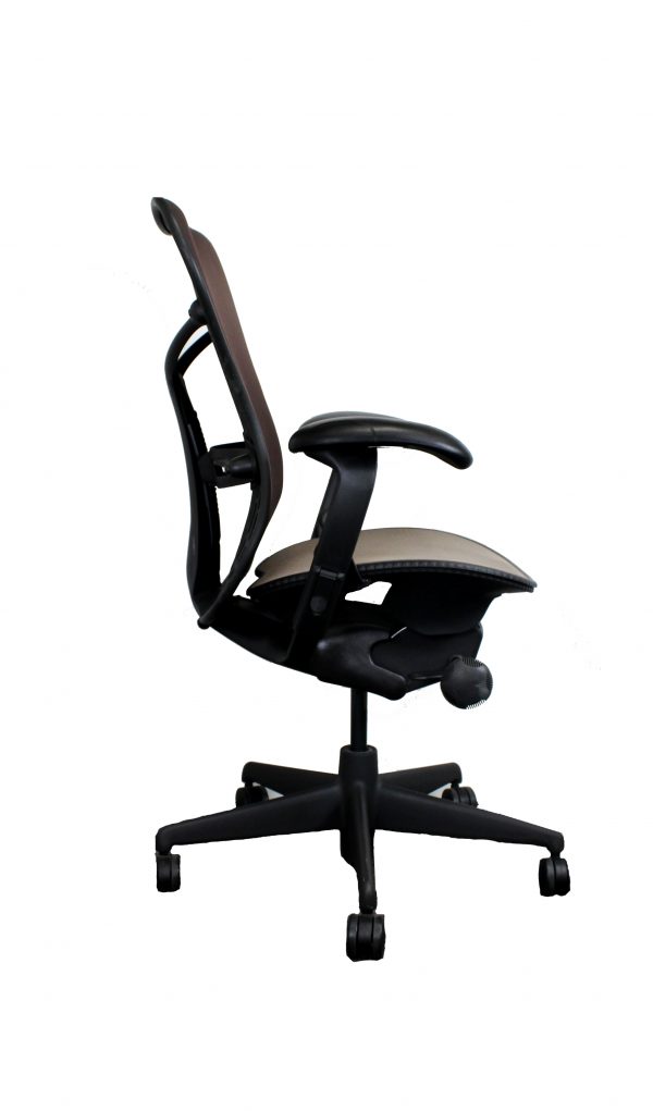 Pre-owned Herman Miller Mirra/ Mirra 2 ergonomic task chair