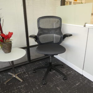 Knoll Generation Task Chair